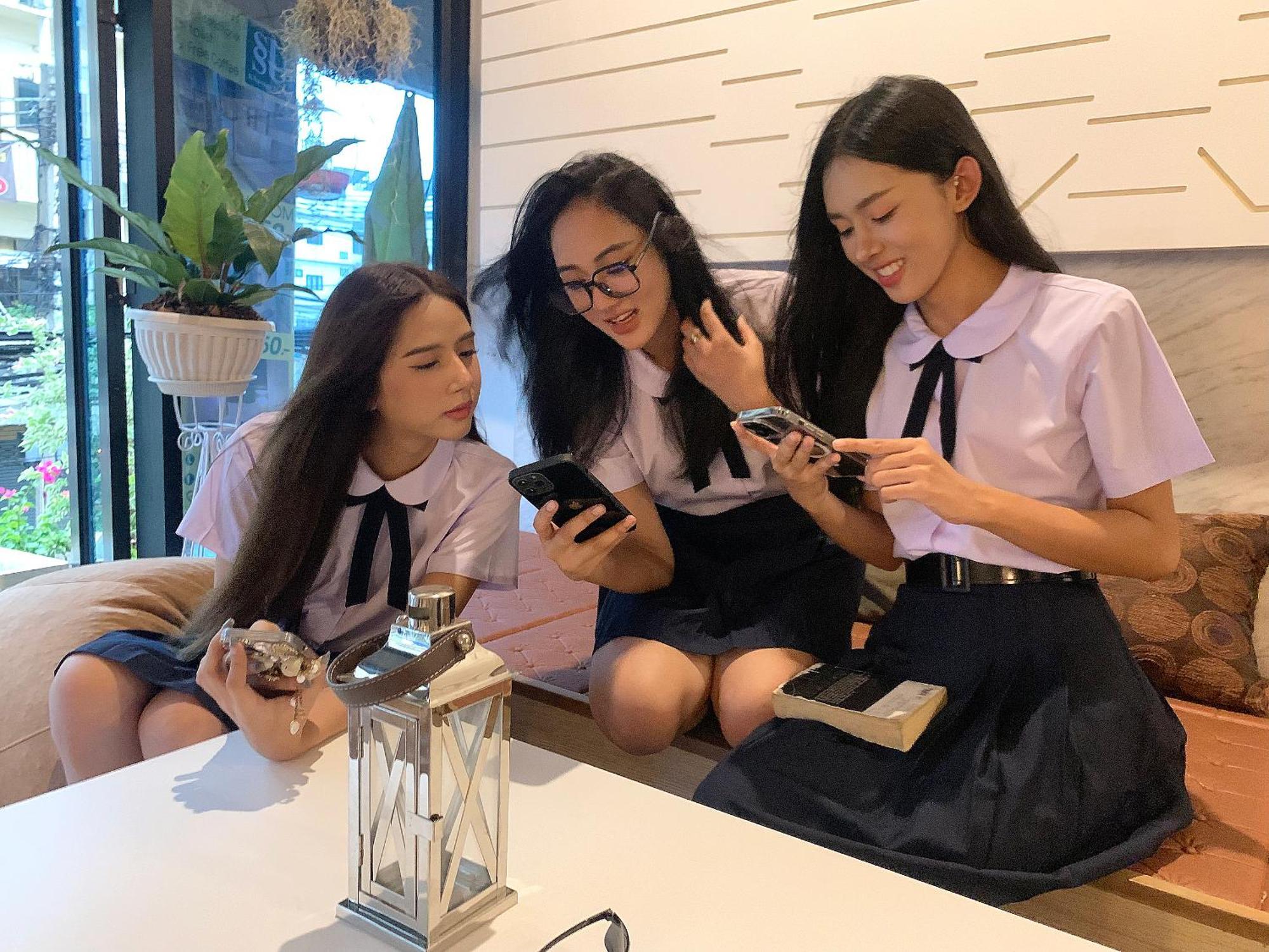 Susu Khaosan Hostel Bangkok Exteriör bild
